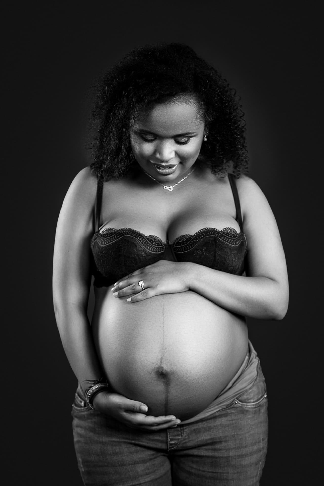 Maternity photography session Edinburgh — bump portraits